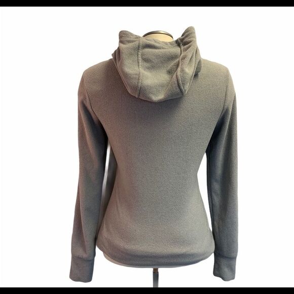 Nwot bench light gray fleece pullover hoodie Sz S - Picture 2 of 5